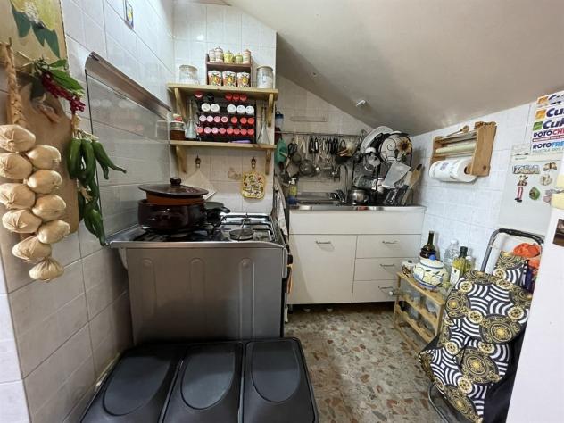 Nuda Proprietà Delizioso Superattico - Foto 12