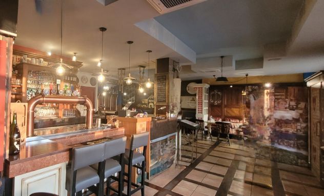 pub birreria pizzeria guidonia montecelio cedo in vendita - Foto 4