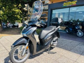 HONDA SH 150 PASSAGGIO E TAGLIANDO INCLUSO MINI RATE rif. 24097351