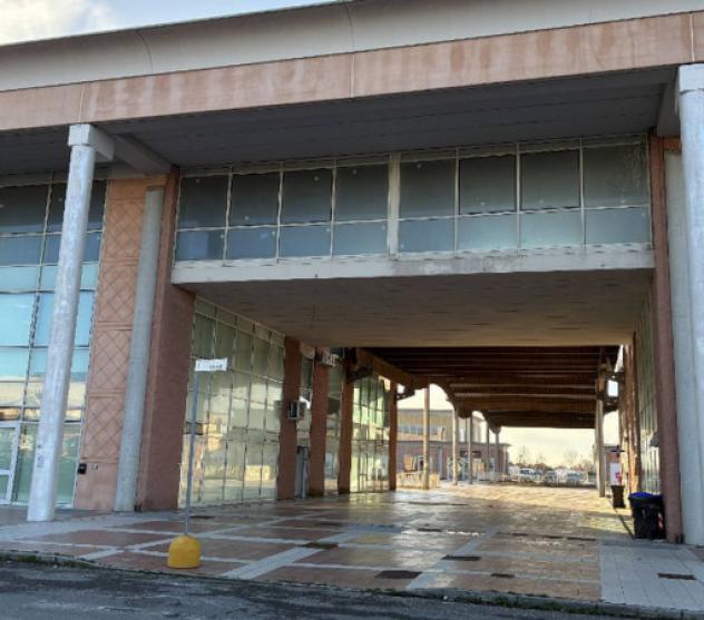 Immobile in asta di 106 m² con più di 5 locali in vendita a Crespina e Lorenzana