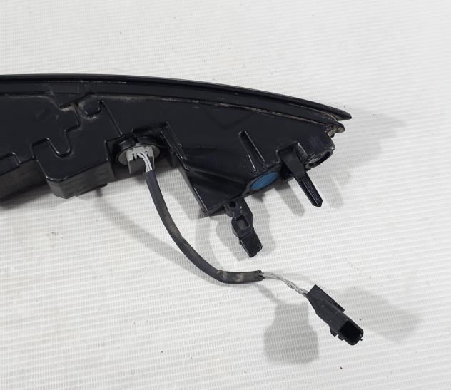 FANALINO PARAURTI POSTERIORE DX LAND ROVER Range Rover Evoque Serie K8D2-15K272 (18) - Foto 8