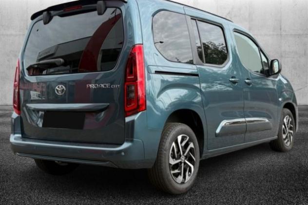 TOYOTA Proace City Verso 1.5D 130 CV S&S L2 Lounge rif. 24096227 - Foto 4