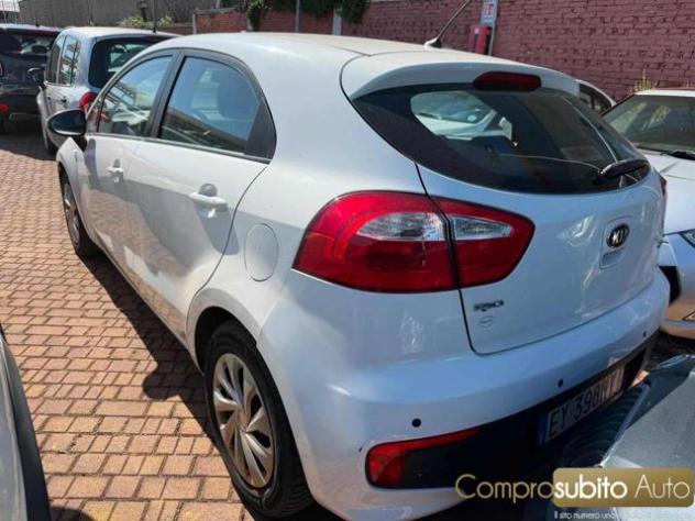 KIA Rio 1.1 CRDi 5p. Cool rif. 24021515 - Foto 5