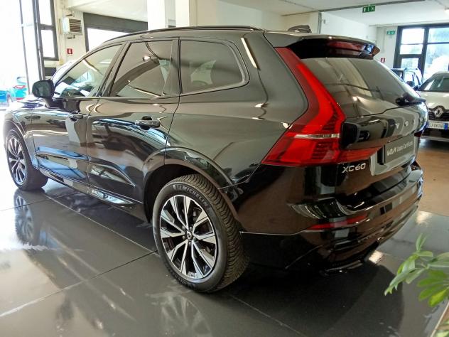 Volvo XC60 XC60 2.0 b5 mhev Plus Dark awd auto N1 autocarro 5 posti (#822) - Foto 6