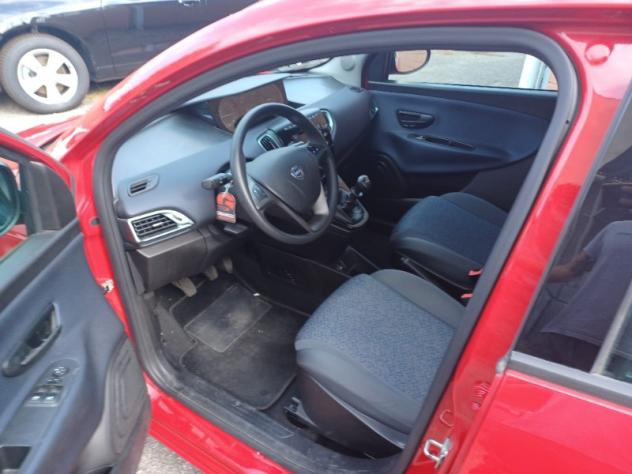 Lancia Ypsilon 1.0 firefly hybrid Gold s&s 70cv 5p.ti - Foto 5