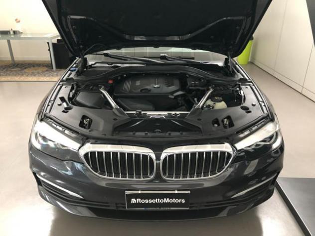 BMW 520 d xDrive Touring Business rif. 23821197 - Foto 10