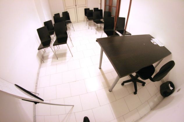 Locale all inclusive, arredi, fibra, posti auto - Foto 6
