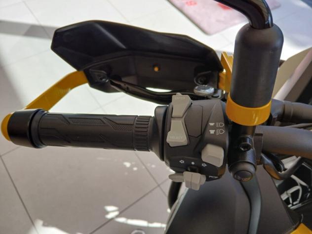 QJ Motor SVT 650 X - Foto 8
