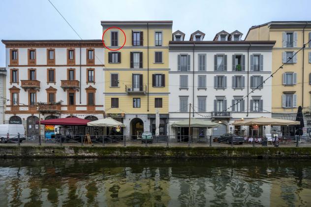 Bright Open-Space with a View of the Navigli in Via Ripa di Porta Ticinese, Milan