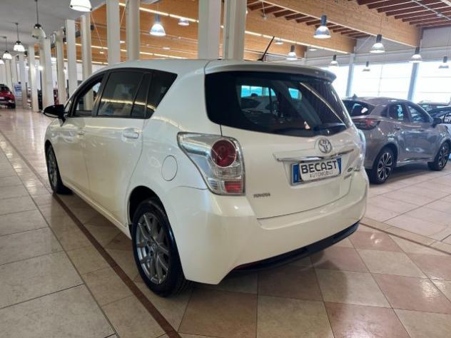 TOYOTA Verso 2.0 D Active 7 posti rif. 23820852 - Foto 4