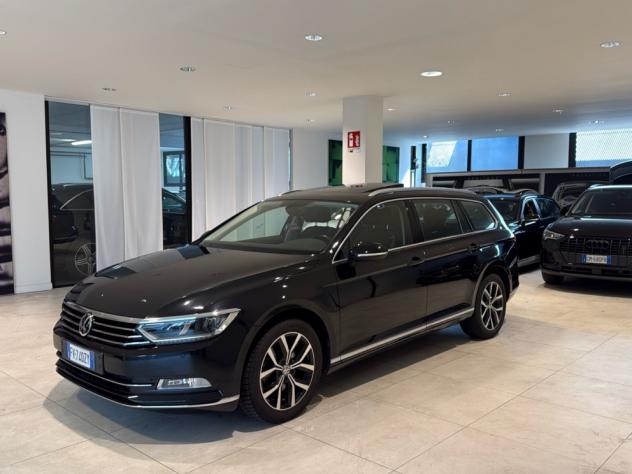 Volkswagen Passat Variant 2.0TDI 190cv SCR DSG Elegance Tetto Pelle