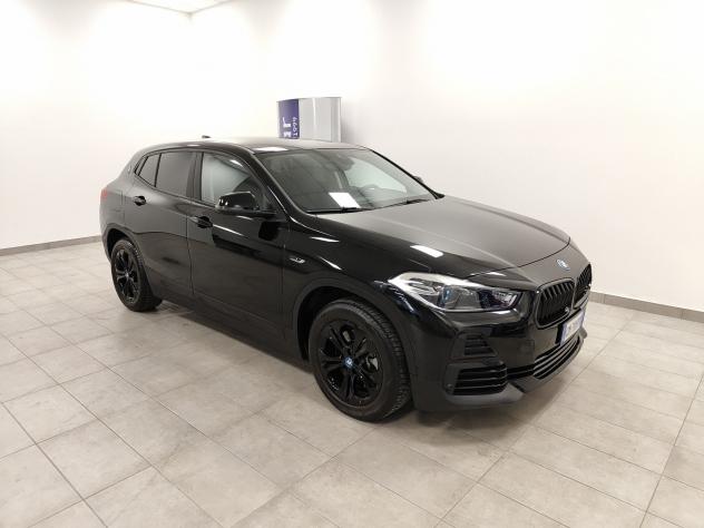 BMW X2 xDrive 25e auto Cruise Navi CarPlay Fari LED DAB - Foto 2