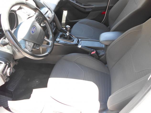 Ford Focus 1.5 TDCi 120 CV Start&Stop SW Titanium - Foto 5