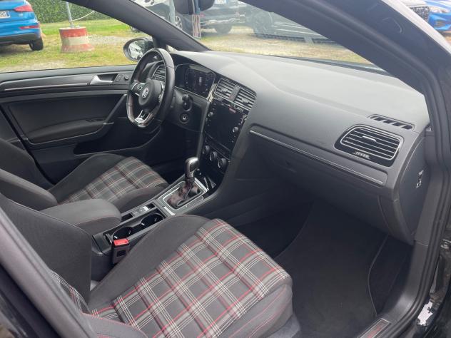 Volkswagen Golf GTI PERFORMANCE 2.0 TSI DSG - Foto 10
