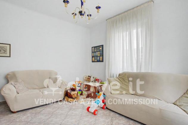 Villa di 234 m² con 5 locali e box auto in vendita a Induno Olona - Foto 7