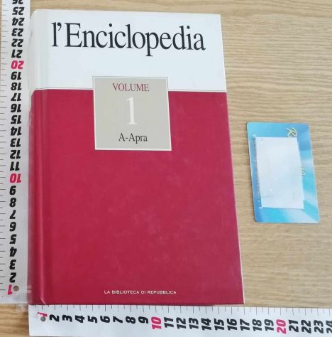 Enciclopedia Geografica Mondiale ho molti libri di vario genere - Foto 5