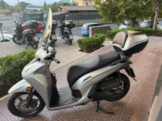 HONDA SH 350 TUTTO INCLUSO ANCHE PASSAGGIO! MINI RATE rif. 24230668 - Foto 8