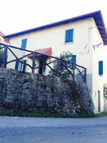 Villetta con terreno e vista panoramica - Foto 10