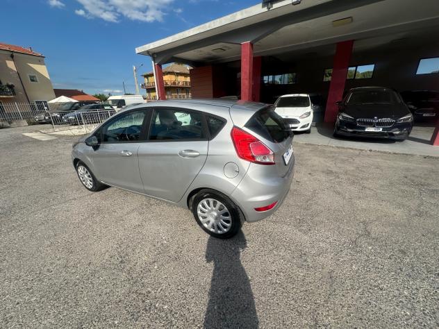 Ford Fiesta 1.5 TDCi 75CV 5 porte - Foto 10