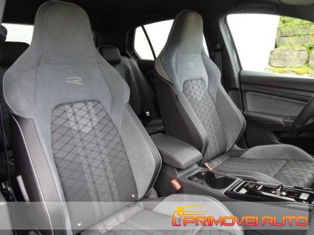 VOLKSWAGEN Golf 2.0 TDI 150 CV DSG SCR R-Line rif. 21991545 - Foto 3