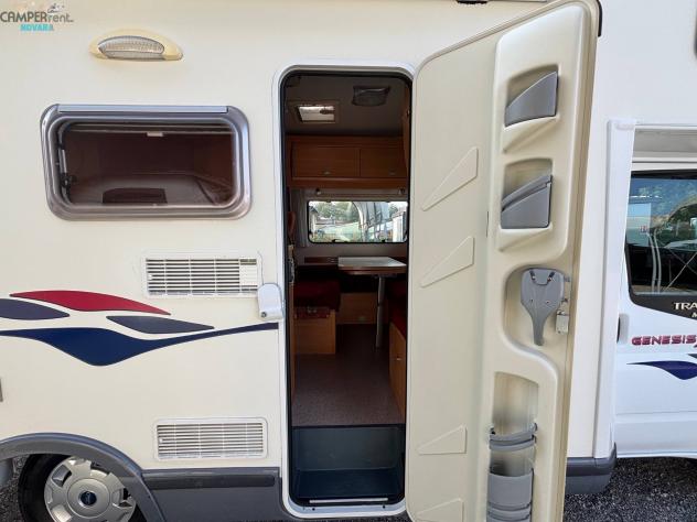 CHALLENGER GENESIS 43 - mansardato con letti a castello in coda - Foto 10