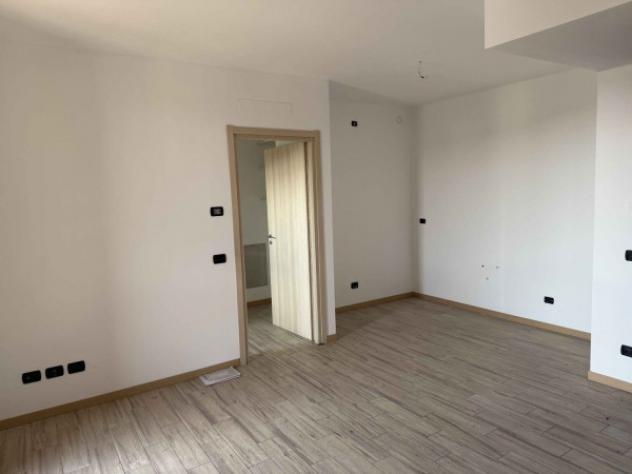 Immobile in asta di 55 m², box auto in vendita a Travacò Siccomario - Foto 4