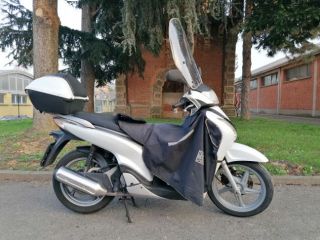 2010 HONDA SH 150i - Tagliandato - Gommato