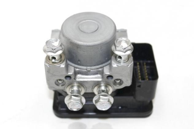 MODULATORE DI PRESSIONE POMPA ABS SUZUKI BURGMAN AN 400 2017 - 2019 5561019K00000 ABS CONTROL UNIT - Foto 4