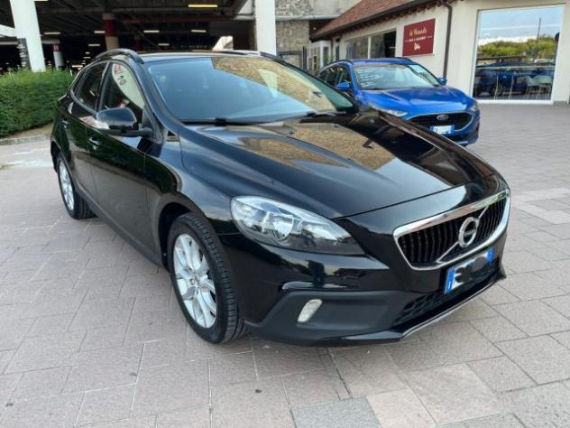 VOLVO V40 Cross Country D2 Geartronic Business rif. 23830348 - Foto 2