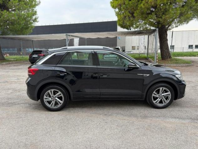 VOLKSWAGEN T-Roc 1.0 TSI R-Line rif. 24105489 - Foto 4
