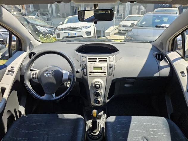 Toyota Yaris Yaris 5p 1.0 Sol - Foto 9