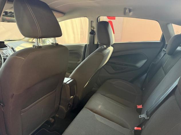 Ford Fiesta 1.5 TDCi 75CV 5 porte Titanium - Foto 8