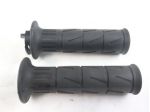 KAWASAKI Z 900 460750564 460190080 COPPIA MANOPOLE MANUBRIO ZR900S 25 - 26  &hellip;