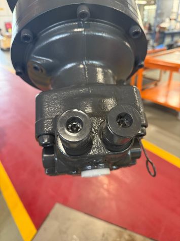 Motoriduttore per miniescavatore Case CX30 - Foto 5