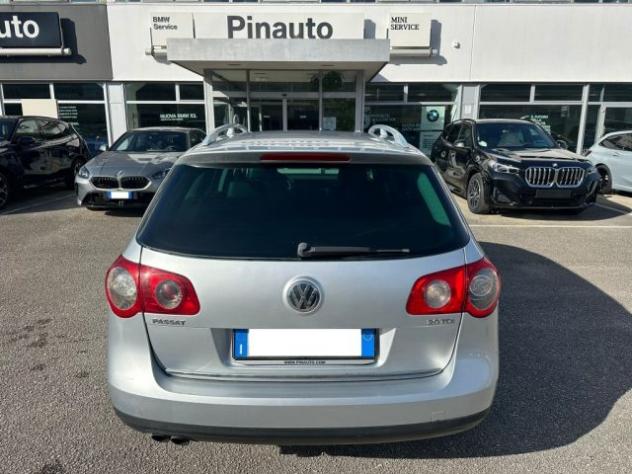 VOLKSWAGEN Passat 2.0 TDI 170CV DPF Var. Highline rif. 23307790 - Foto 6