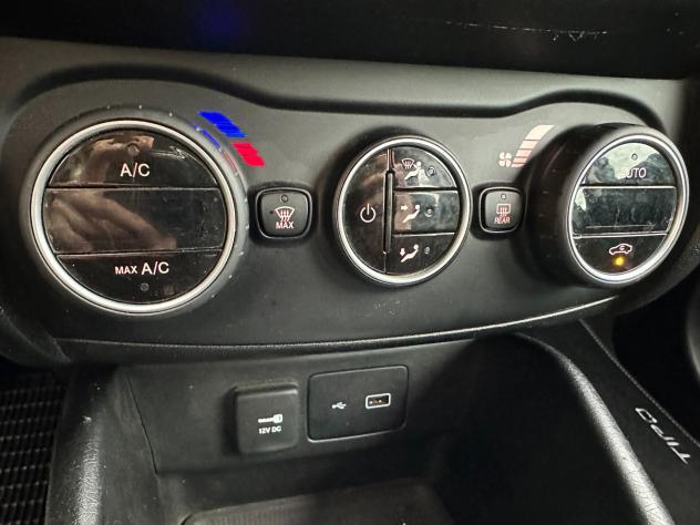 Fiat Tipo 1.6 Mjt S&S DCT SW Lounge 2018 130mila - Foto 7