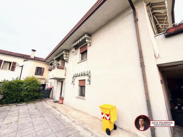 CASA SEMI INDIPENDENTE di 5 vani e di 199 mq (GODEGA DI SANT'URBANO) rif. LV99 - Foto 4