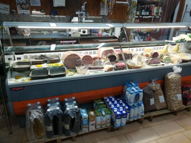 banco frigo, bancone salumi e formaggi. - Foto 3