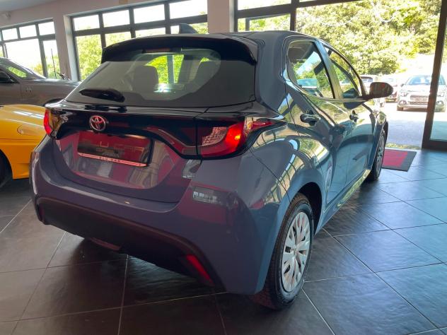 TOYOTA YARIS 1.0 ACTIVE 5P 72cv - Foto 6