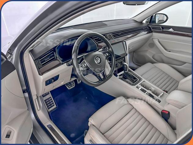 Volkswagen Passat Alltrack 2.0 BiTDI BMT DSG 4MOTION Alltrack - Foto 9