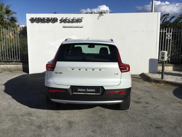 Volvo XC40 B3 automatico Core - Foto 6