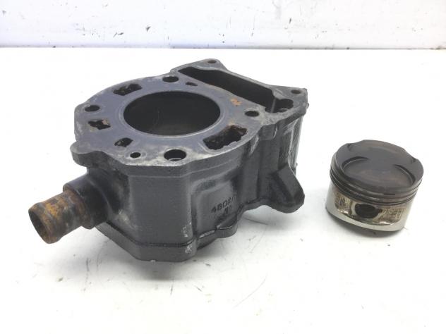 PIAGGIO BEVERLY 125 CILINDRO CON PISTONE MOTORE 2004 2005 M28400