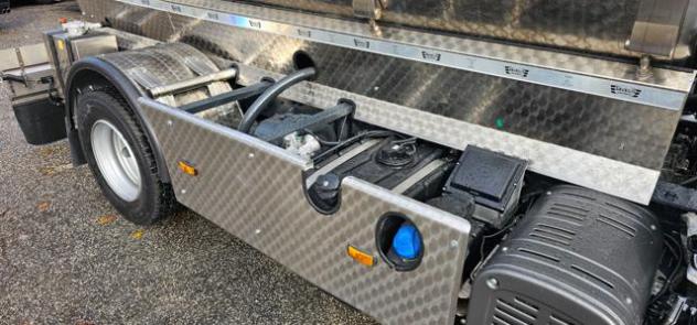 IVECO EUROCARGO 100E22 CISTERNA COIBENTATA LT5000 rif. 23702576 - Foto 9