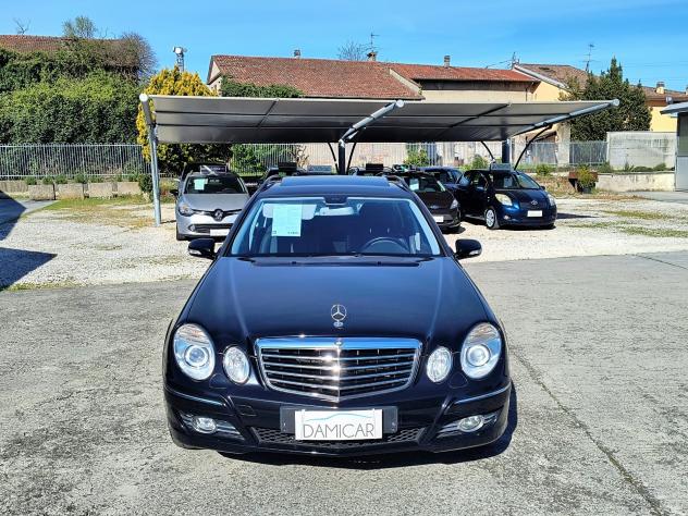 Mercedes-benz E 280 S.W. EVO Benzina Aut. *FINANZIABILE* - Foto 2
