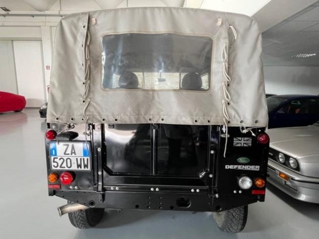LAND ROVER Defender 90 2.4 TD4 Soft top E rif. 16101534 - Foto 5