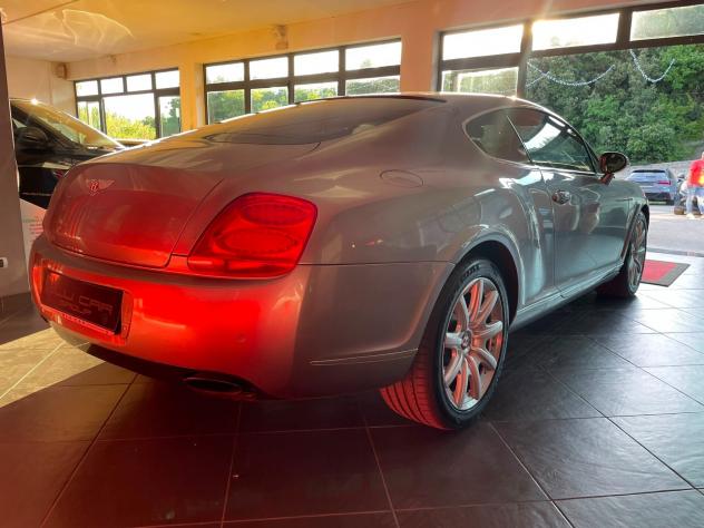 BENTLEY CONTINENTAL GT 6.0 560cv - Foto 7