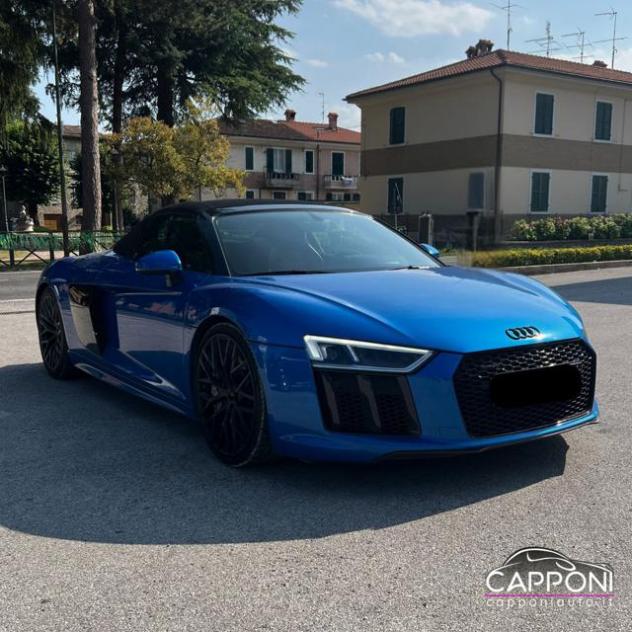 AUDI R8 Spyder 5.2 FSI quattro S tronic Cabrio rif. 24002427