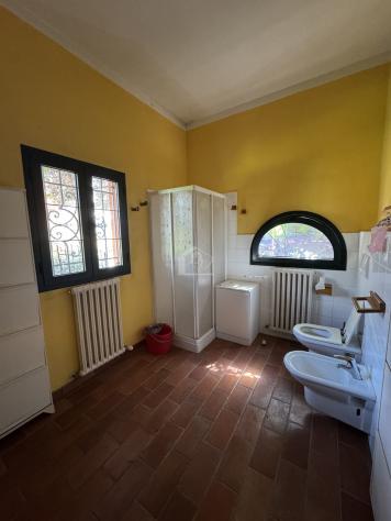 Luzzara vendesi casa indipendente 10 vani 350 Mq - Foto 10