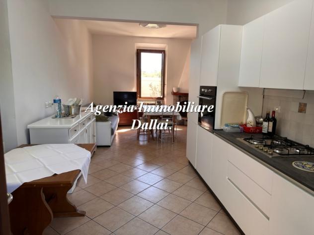 Borgo San Lorenzo (Luco) - Monofamiliare con giardino e posti auto - Foto 6