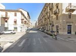 VIA FREYUS TRILOCALE FINEMENTE ARREDATO PRESSI TRIBUNALE